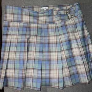 Fashion Nova skort